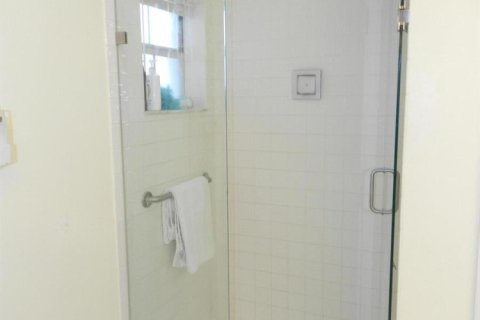 Villa ou maison à vendre à West Palm Beach, Floride: 2 chambres, 194.44 m2 № 2077521 - photo 17