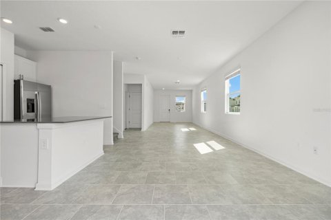 Townhouse in Kissimmee, Florida 3 bedrooms, 171.22 sq.m. № 1637212 - photo 13