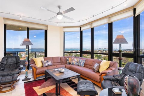 Condo in Longboat Key, Florida, 3 bedrooms  № 1568252 - photo 12