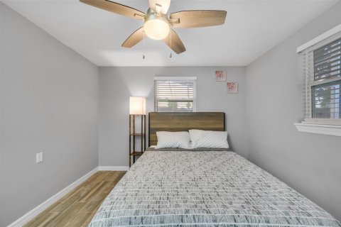 Casa en alquiler en Clearwater, Florida, 4 dormitorios, 134.43 m2 № 1658280 - foto 25