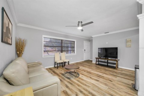 Casa en alquiler en Clearwater, Florida, 4 dormitorios, 134.43 m2 № 1658280 - foto 16