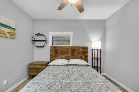 Casa en alquiler en Clearwater, Florida, 4 dormitorios, 134.43 m2 № 1658280 - foto 29