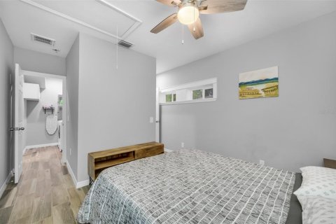 Casa en alquiler en Clearwater, Florida, 4 dormitorios, 134.43 m2 № 1658280 - foto 28