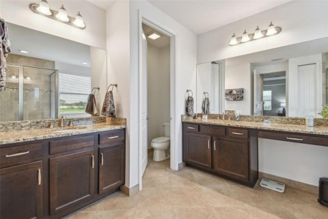 Casa en venta en Wesley Chapel, Florida, 5 dormitorios, 314.1 m2 № 1843491 - foto 26