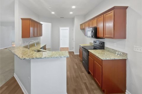 Casa en venta en Zephyrhills, Florida, 4 dormitorios, 173.54 m2 № 1821319 - foto 16