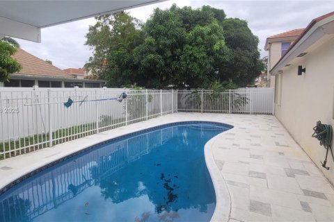 Casa en venta en Margate, Florida, 4 dormitorios, 208.38 m2 № 1865741 - foto 7