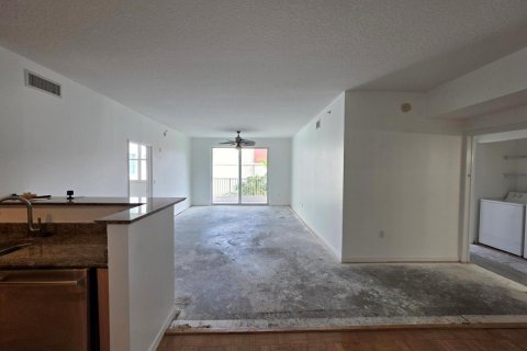 Condominio en venta en Lantana, Florida, 2 dormitorios, 117.52 m2 № 2147188 - foto 16