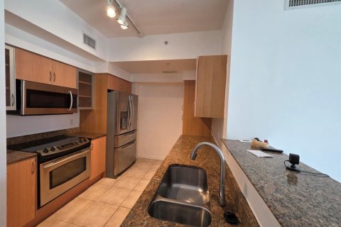 Condominio en venta en Lantana, Florida, 2 dormitorios, 117.52 m2 № 2147188 - foto 19