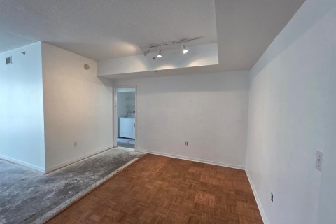 Condominio en venta en Lantana, Florida, 2 dormitorios, 117.52 m2 № 2147188 - foto 21