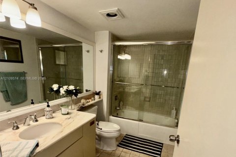 Copropriété à vendre à Key Biscayne, Floride: 2 chambres, 136.57 m2 № 2424449 - photo 8