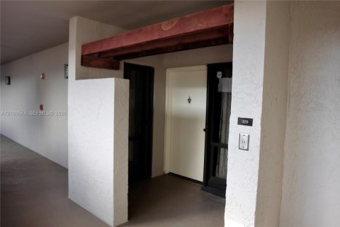 Copropriété à vendre à Key Biscayne, Floride: 2 chambres, 136.57 m2 № 2424449 - photo 3