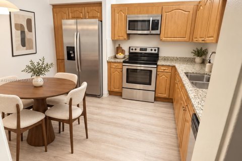 Condo à Key Biscayne, Floride, 2 chambres  № 2424449