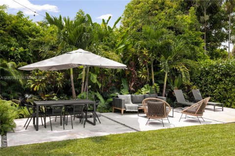 Casa en venta en Miami, Florida, 3 dormitorios, 136.66 m2 № 2286543 - foto 20