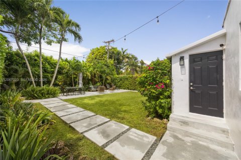 Casa en venta en Miami, Florida, 3 dormitorios, 136.66 m2 № 2286543 - foto 17
