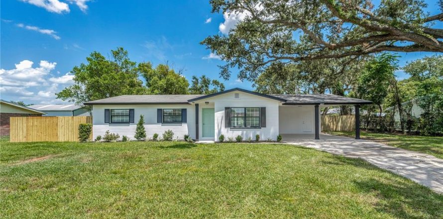 House in Lakeland, Florida 3 bedrooms, 135.73 sq.m. № 1883290
