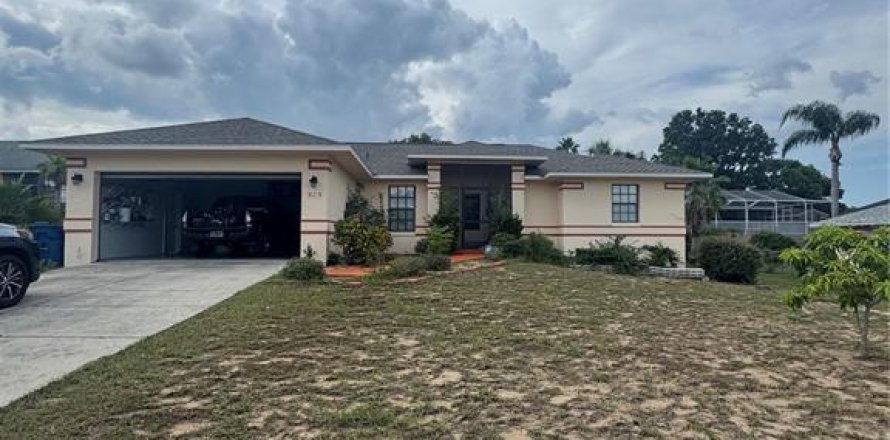 Villa ou maison à Lake Wales, Floride 3 chambres, 128.76 m2 № 1835793