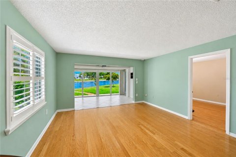 Condominio en venta en Bradenton, Florida, 2 dormitorios, 116.13 m2 № 2124285 - foto 17