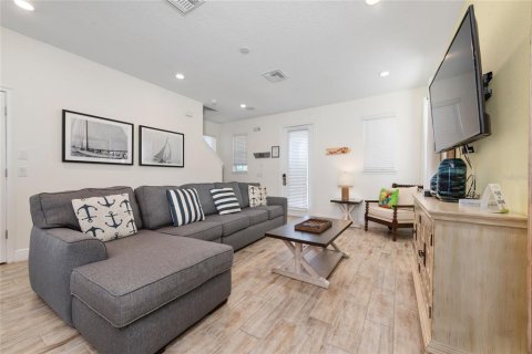 Villa ou maison à vendre à Kissimmee, Floride: 4 chambres, 191.94 m2 № 2410189 - photo 23