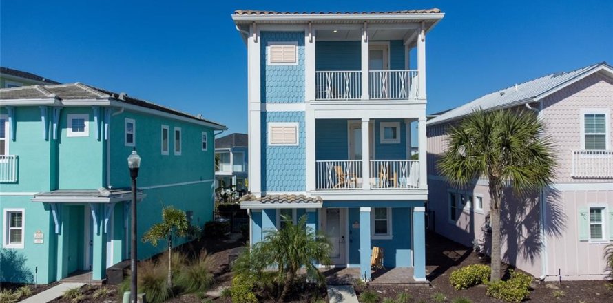 Villa ou maison à Kissimmee, Floride 4 chambres, 191.94 m2 № 2410189