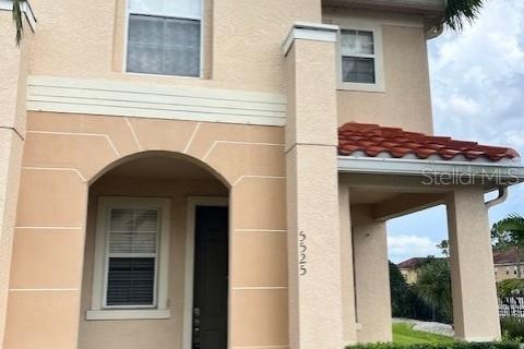 Adosado en alquiler en Kissimmee, Florida, 3 dormitorios, 148.18 m2 № 1906492 - foto 1