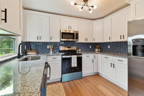 Villa ou maison à vendre à Saint Petersburg, Floride: 2 chambres, 91.6 m2 № 2149193 - photo 8