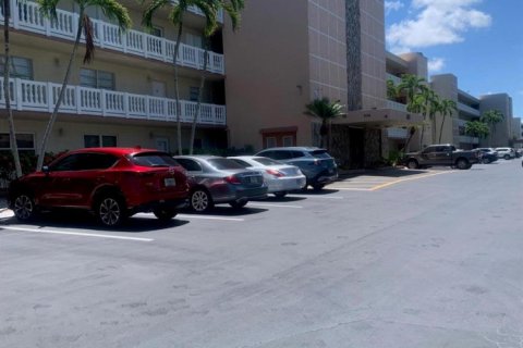 Condo à Dania Beach, Floride, 2 chambres  № 2292173