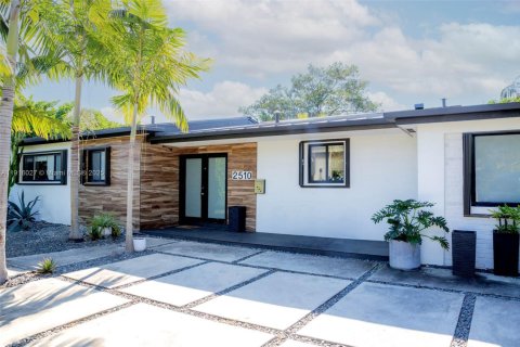 Villa ou maison à vendre à Miami, Floride: 4 chambres, 169.73 m2 № 1973792 - photo 4