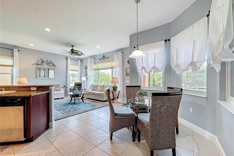 House in Poinciana, Florida 2 bedrooms, 217.67 sq.m. № 1900990 - photo 18
