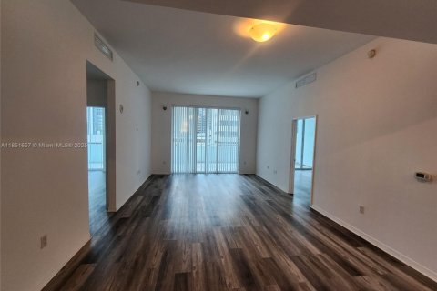 Condo in Miami, Florida, 2 bedrooms  № 1857611 - photo 18