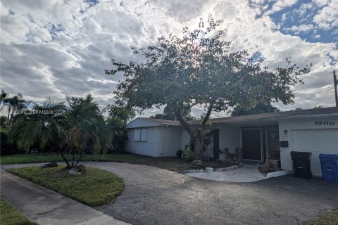 Villa ou maison à North Miami Beach, Floride 3 chambres, 184.88 m2 № 2010945