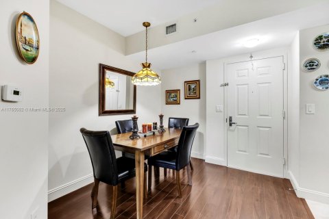 Condo in Plantation, Florida, 2 bedrooms  № 1706032 - photo 5