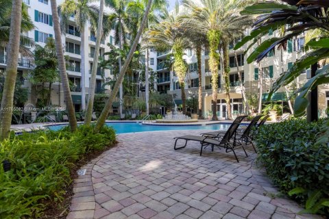 Condo in Plantation, Florida, 2 bedrooms  № 1706032 - photo 29