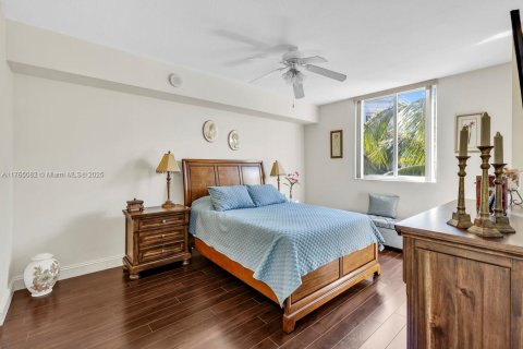 Condo in Plantation, Florida, 2 bedrooms  № 1706032 - photo 11