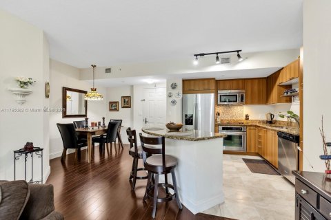 Condo in Plantation, Florida, 2 bedrooms  № 1706032 - photo 8
