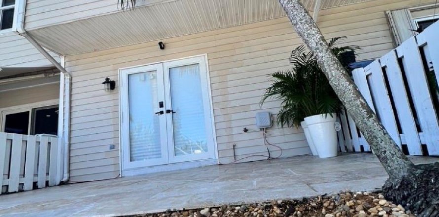 Adosado en Pompano Beach, Florida 2 dormitorios, 93.65 m2 № 1226686