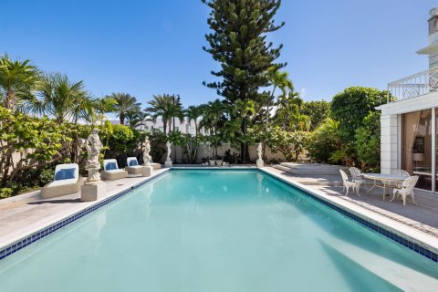 House in Palm Beach, Florida 5 bedrooms, 620.22 sq.m. № 2261882 - photo 6