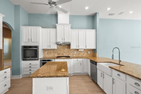 Casa en venta en Tampa, Florida, 4 dormitorios, 329.15 m2 № 2383699 - foto 16
