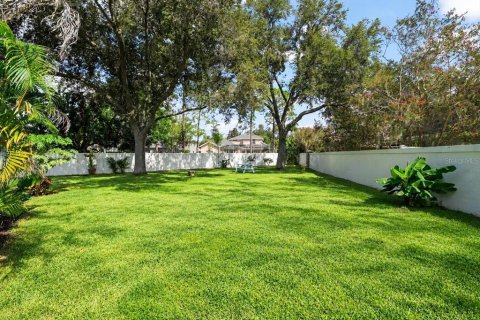 Casa en venta en Tampa, Florida, 4 dormitorios, 329.15 m2 № 2383699 - foto 7