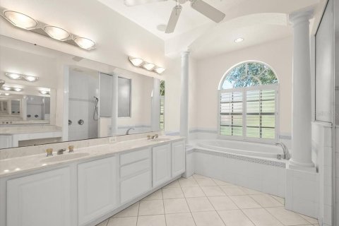 Casa en venta en Tampa, Florida, 4 dormitorios, 329.15 m2 № 2383699 - foto 24