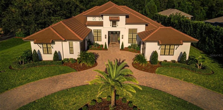 Casa en New Port Richey, Florida 4 dormitorios, 354.33 m2 № 2324613