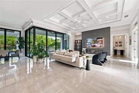 Casa en venta en New Port Richey, Florida, 4 dormitorios, 354.33 m2 № 2324613 - foto 11