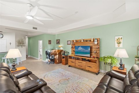 Touwnhouse à vendre à Fort Myers, Floride: 2 chambres, 163.14 m2 № 2118962 - photo 5