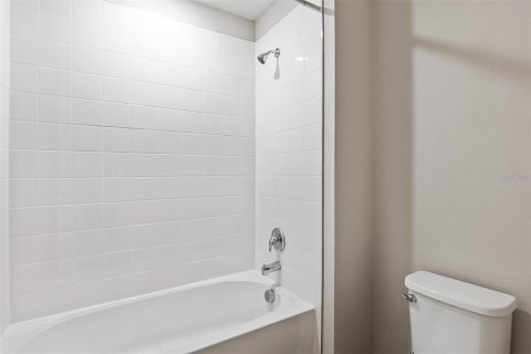 Купить виллу или дом в Хейнс-Сити, Флорида 3 комнаты, 354.33м2, № 1843018 - фото 20