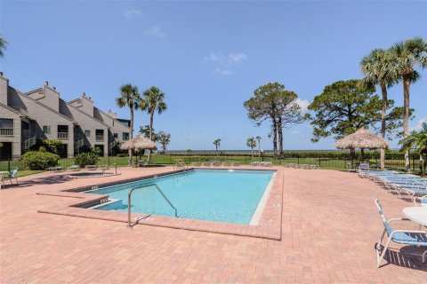 Condominio en venta en Tarpon Springs, Florida, 2 dormitorios, 103.12 m2 № 1879726 - foto 30