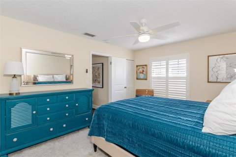 Condominio en venta en Tarpon Springs, Florida, 2 dormitorios, 103.12 m2 № 1879726 - foto 19