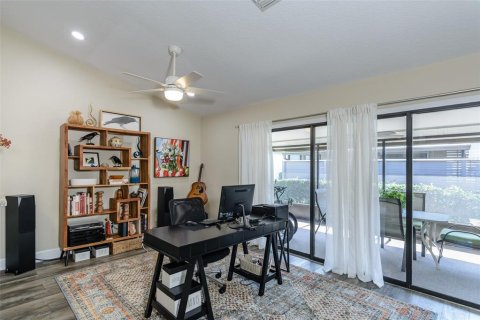 Condominio en venta en Tarpon Springs, Florida, 2 dormitorios, 103.12 m2 № 1879726 - foto 11