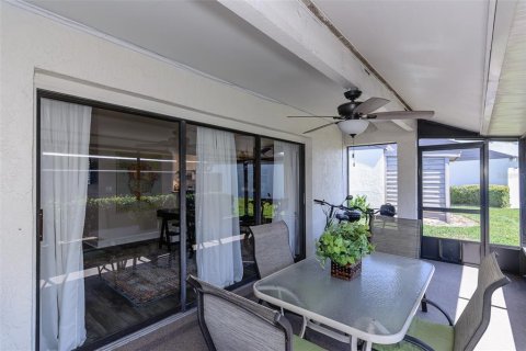 Condominio en venta en Tarpon Springs, Florida, 2 dormitorios, 103.12 m2 № 1879726 - foto 13