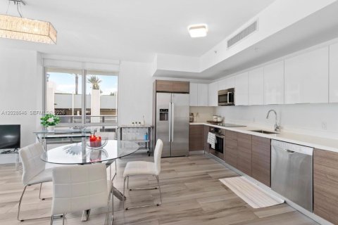 Copropriété à louer à Miami, Floride: 2 chambres, 96.34 m2 № 2154620 - photo 12