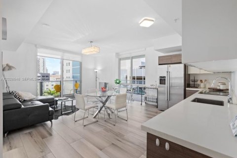 Copropriété à louer à Miami, Floride: 2 chambres, 96.34 m2 № 2154620 - photo 11