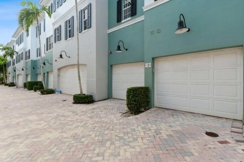 Touwnhouse à vendre à Delray Beach, Floride: 3 chambres, 174.01 m2 № 2146417 - photo 30